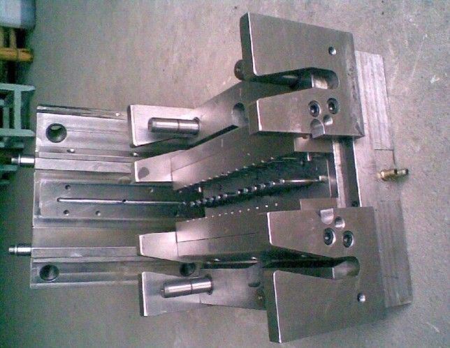 深圳模具廠,什么是注塑模具？